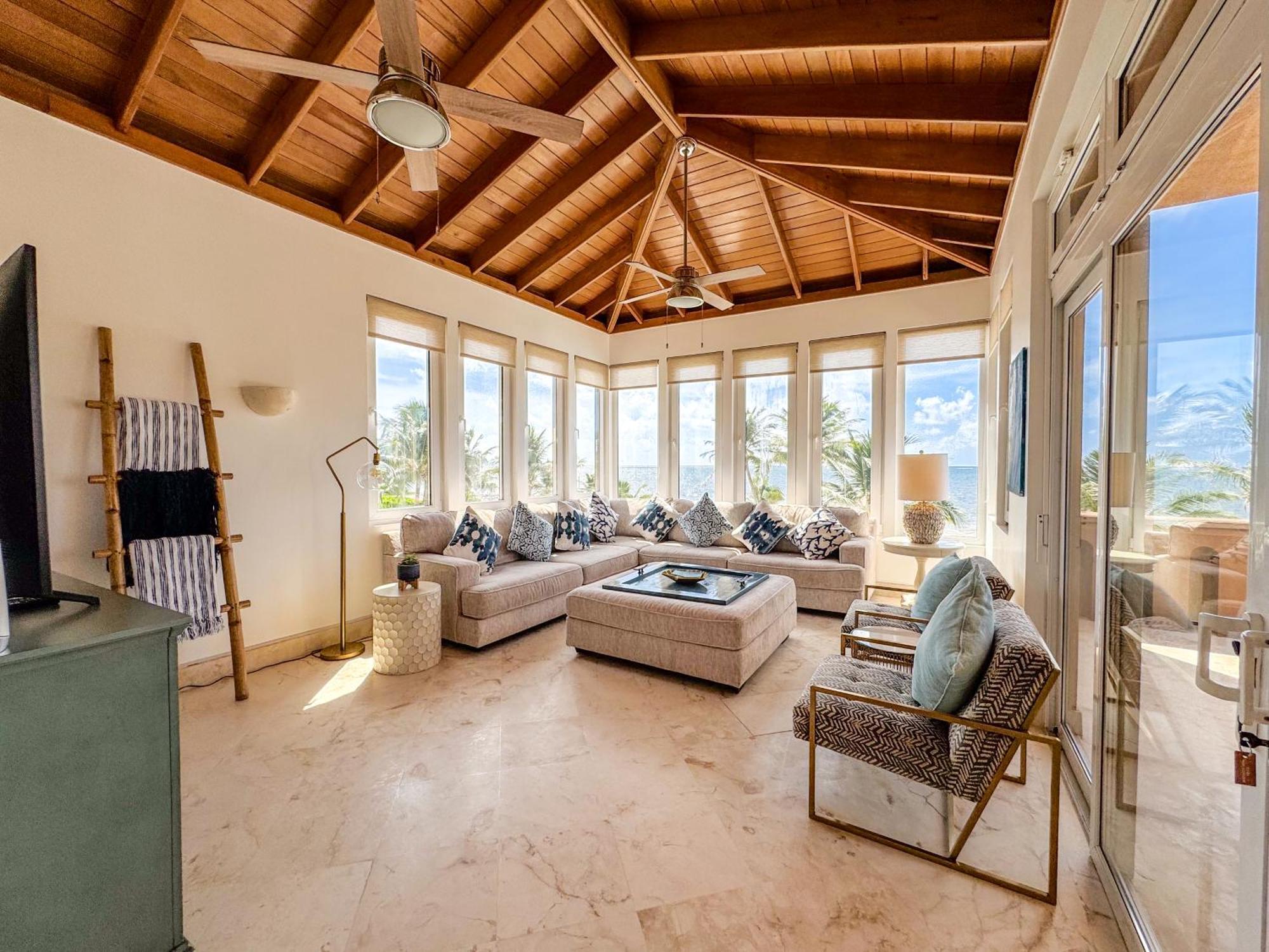Belizean Cove Estates Luxury Beachfront Villa サン・ペドロ エクステリア 写真