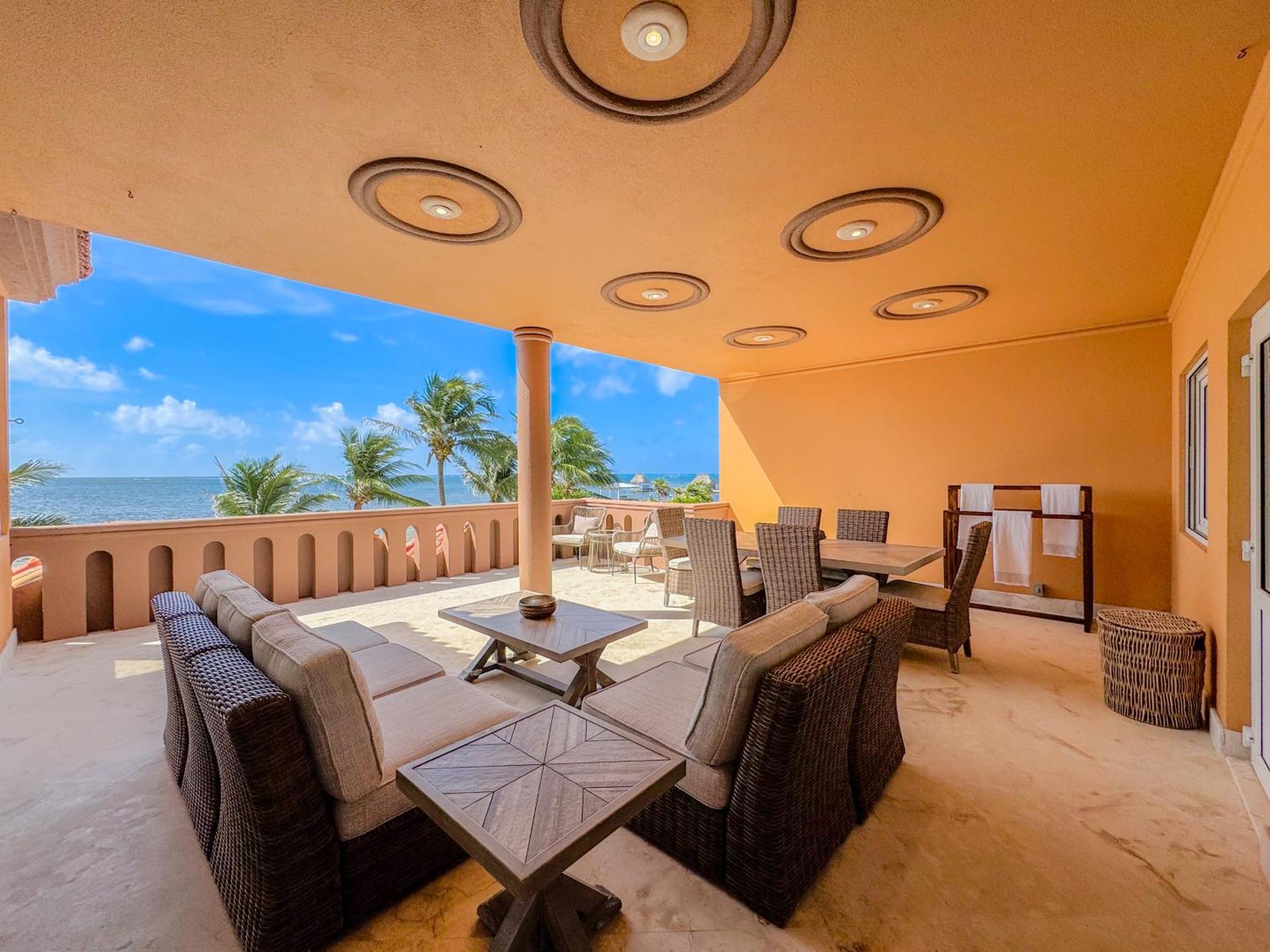 Belizean Cove Estates Luxury Beachfront Villa サン・ペドロ エクステリア 写真